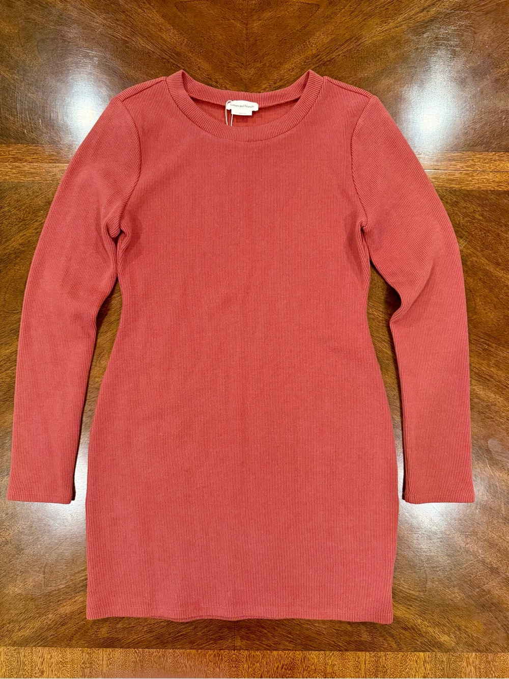 Lovers and Friends Long Sleeve Bodycon Mini Dress in Rose. L - Picture 2 of 12